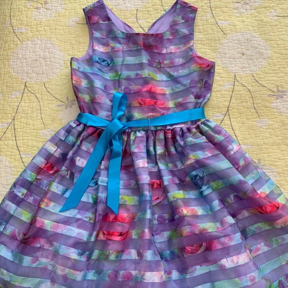 💜 Gorgeous Printed Striped Organza Dress💜 - Picture 1 of 3